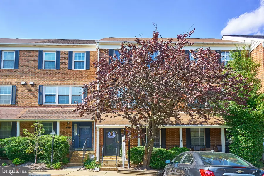 2110 DOMINION HEIGHTS CT, Falls Church, VA 22043