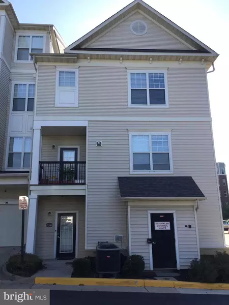 11383 ARISTOTLE DR #10-212, Fairfax, VA 22030