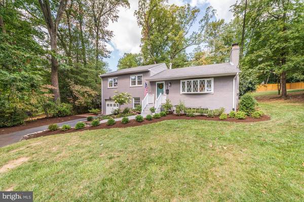 7342 BARBOUR CT, Falls Church, VA 22043