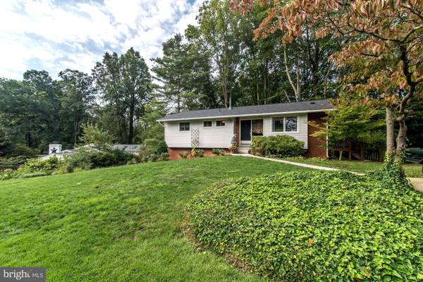 3454 MILDRED DR, Falls Church, VA 22042