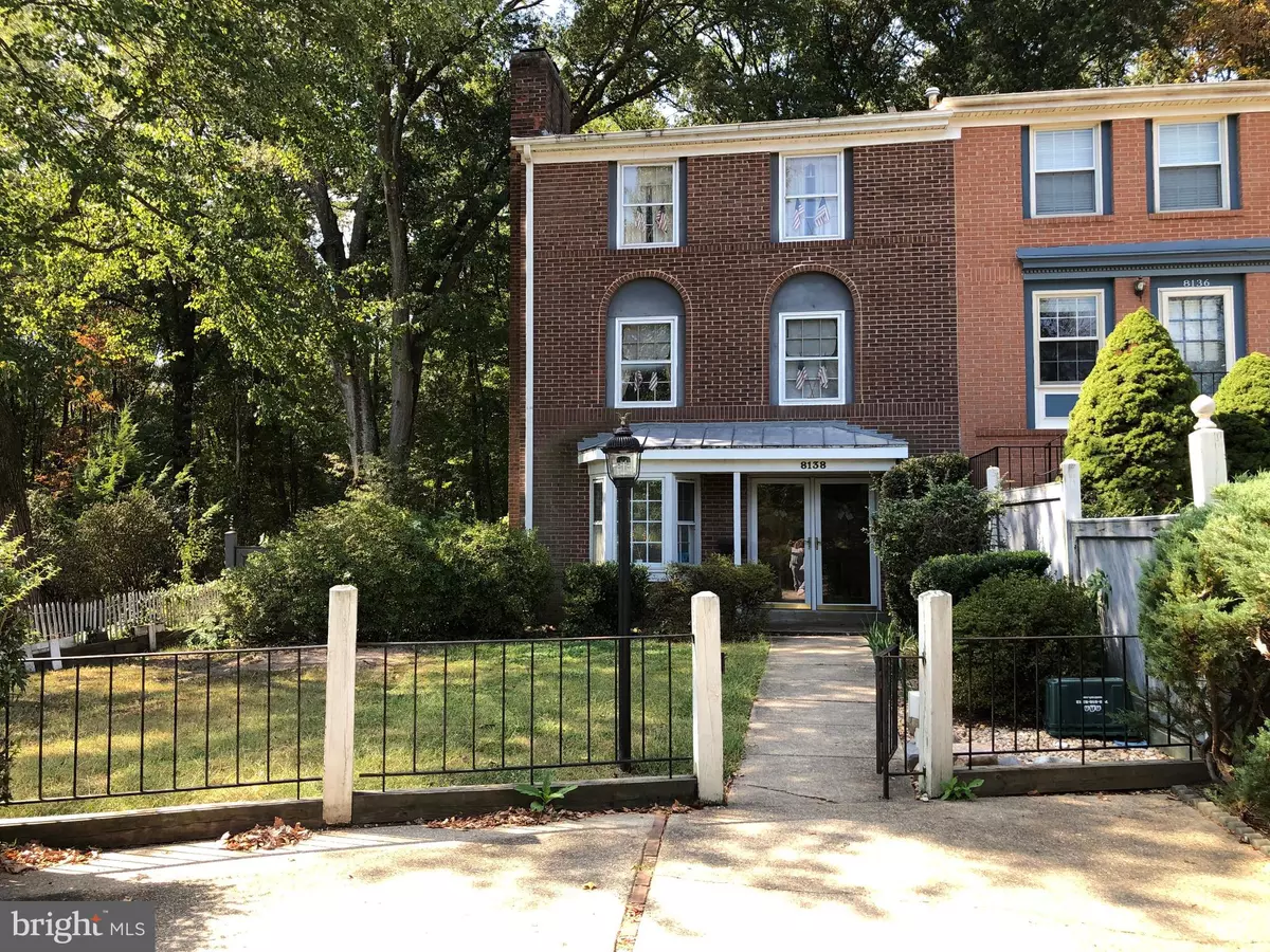 Alexandria, VA 22309,8138 PINELAKE CT