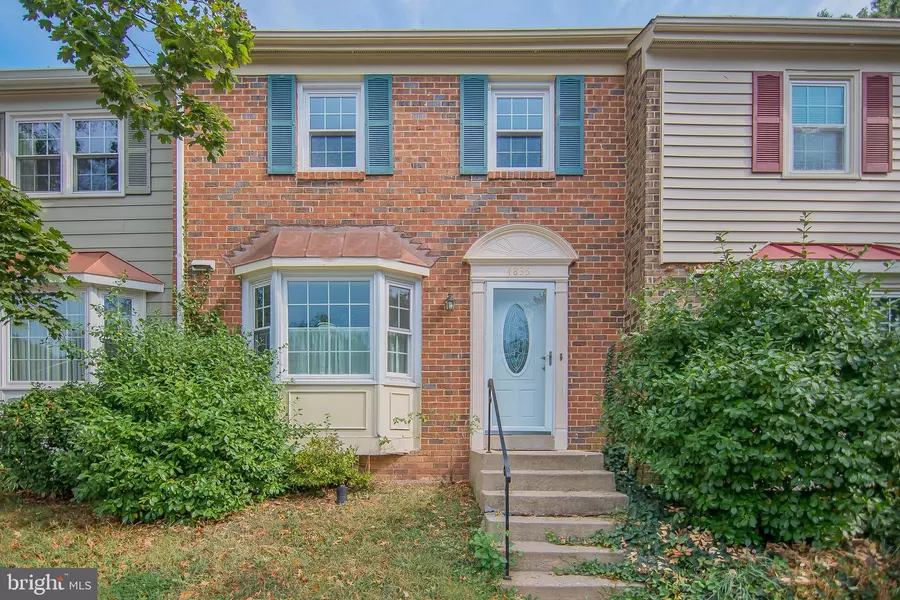 4835 NASH DR, Fairfax, VA 22032