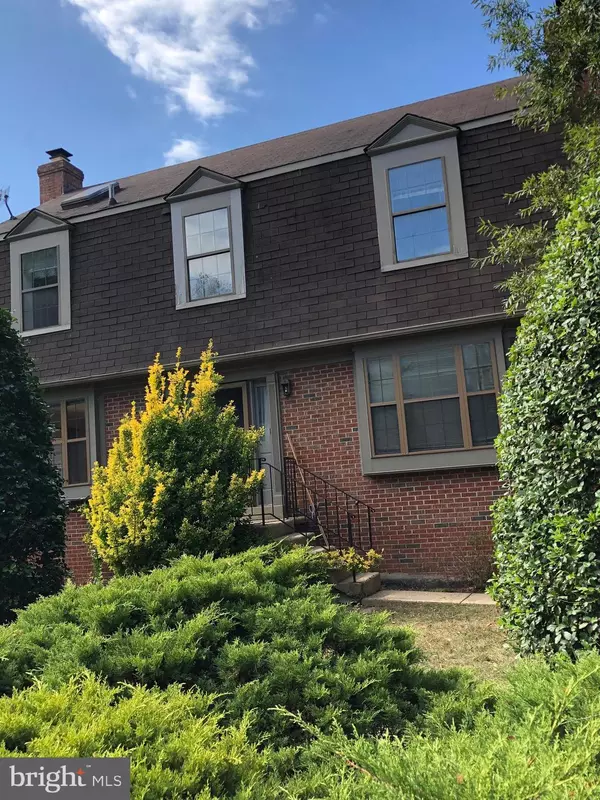 3921 TALLOW TREE PL, Fairfax, VA 22033