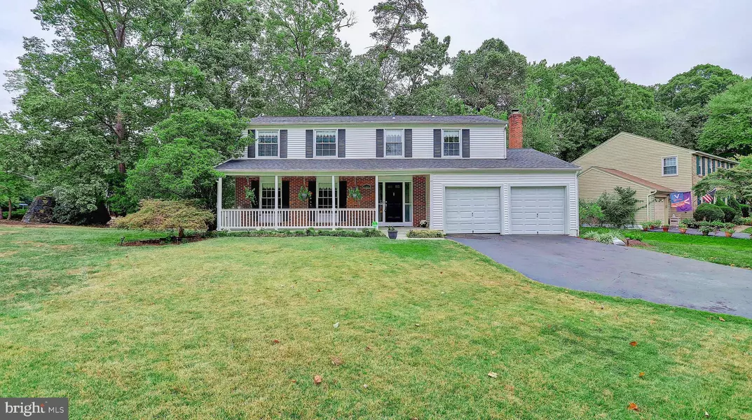 8500 FALLING LEAF RD, Springfield, VA 22153