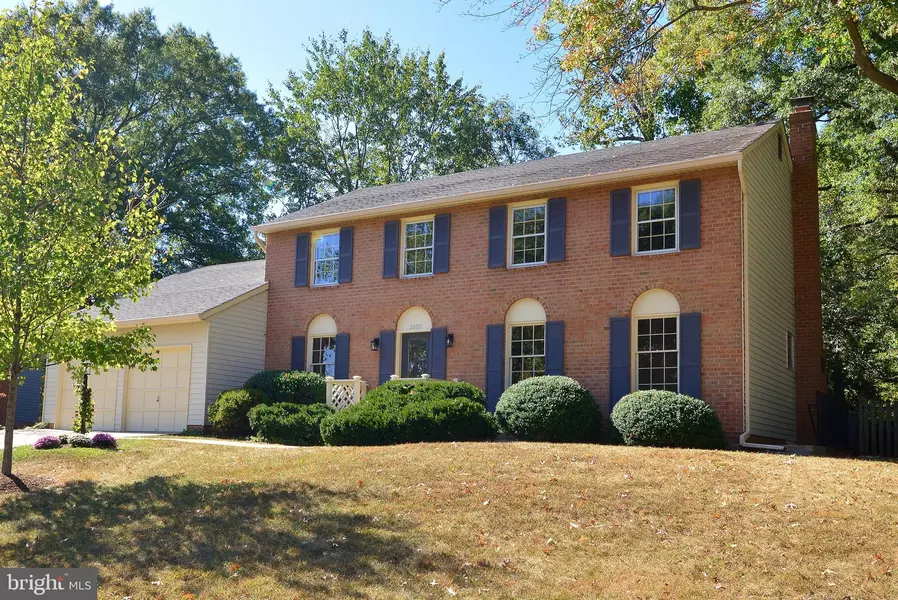 2107 RAMPART DR, Alexandria, VA 22308