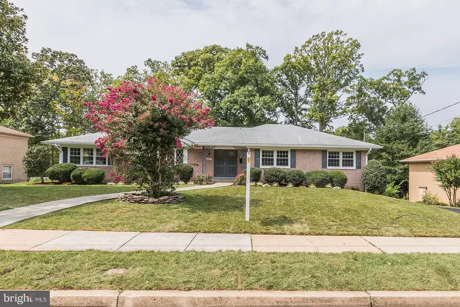 1317 GATEWOOD DR, Alexandria, VA 22307