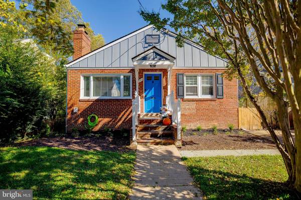 2807 MARSHALL ST, Falls Church, VA 22042