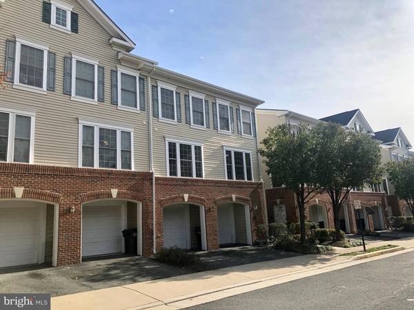 7117 HUNTLEY CREEK PL #46, Alexandria, VA 22306