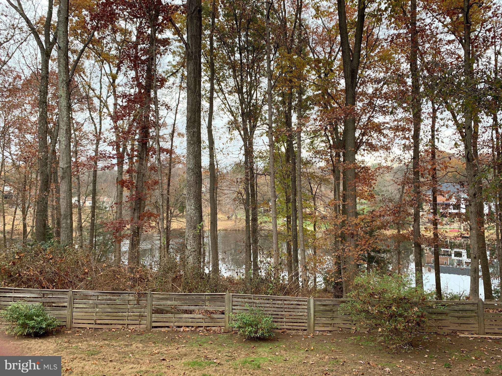 Oakton, VA 22124,3277 FOX MILL RD