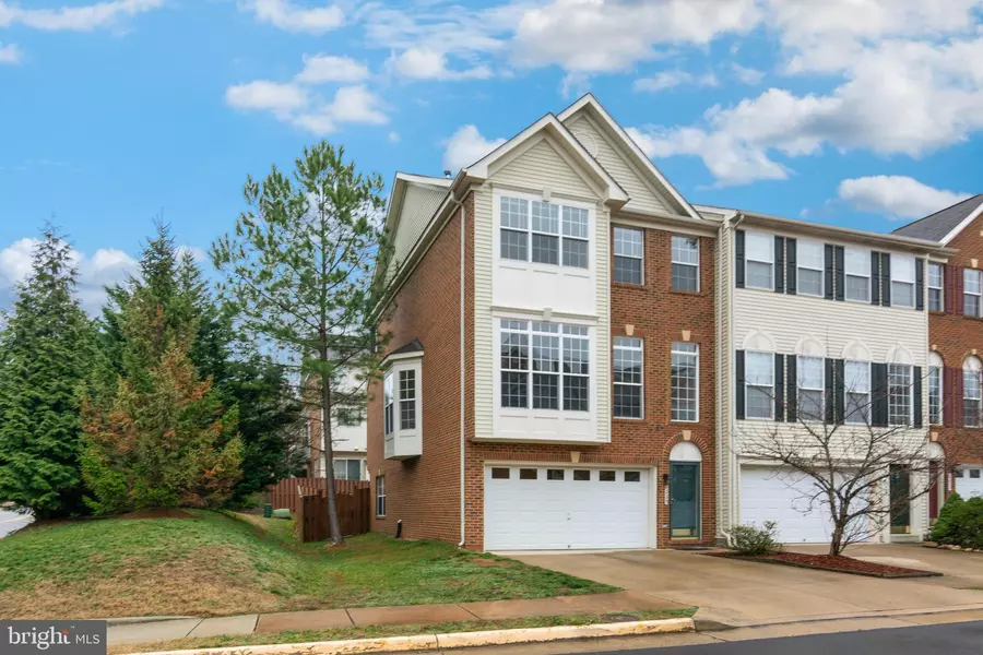 8229 SHANNONS LANDING WAY, Lorton, VA 22079