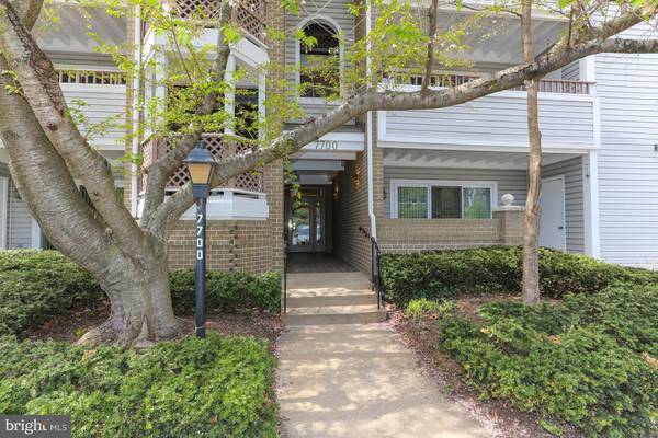 7700 LAFAYETTE FOREST DR #23, Annandale, VA 22003