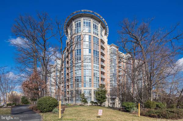 Reston, VA 20190,11800 SUNSET HILLS RD #1120