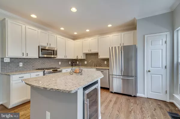 Alexandria, VA 22315,6587 MCKENNA WAY