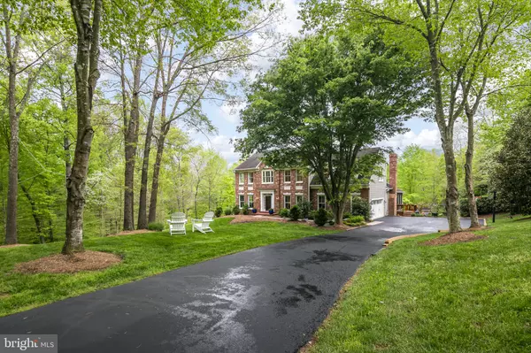 Clifton, VA 20124,12028 WINDING CREEK CT