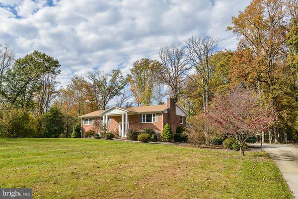 12410 BENNETT RD, Herndon, VA 20171