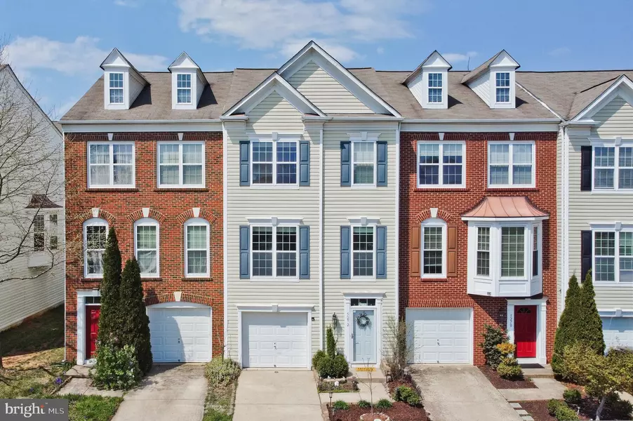 5272 JULE STAR DR, Centreville, VA 20120