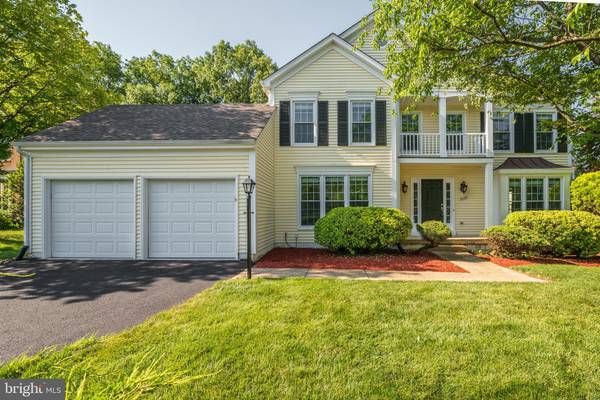 5249 BRAYWOOD DR, Centreville, VA 20120