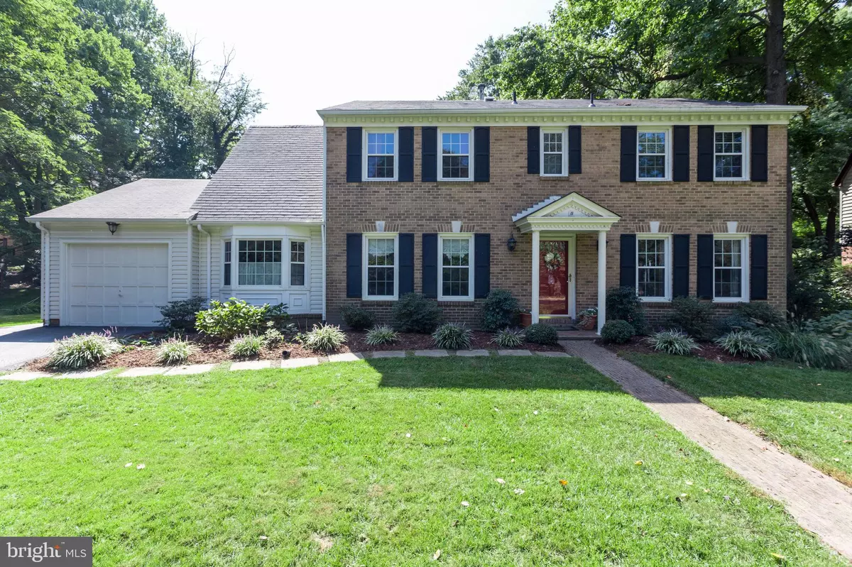 Mclean, VA 22102,7737 BRIDLE PATH LN