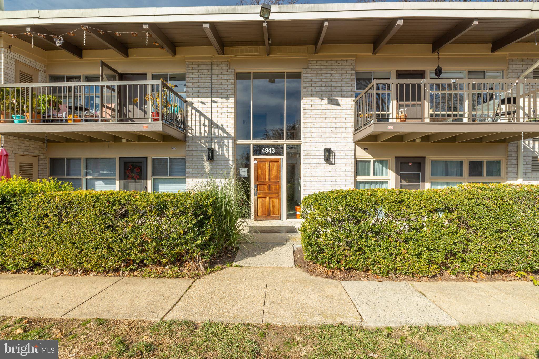 4943 AMERICANA DR #103, Annandale, VA 22003