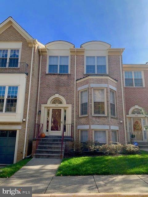 2103 KINGS GARDEN WAY, Falls Church, VA 22043