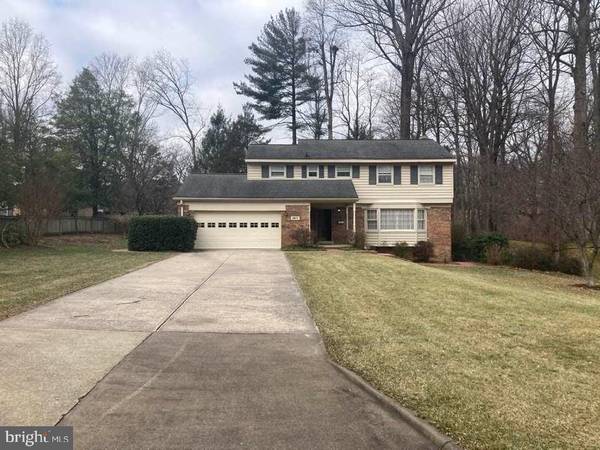 6617 GOLDSBORO RD, Falls Church, VA 22042