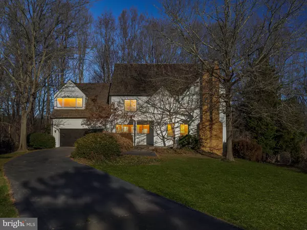 Great Falls, VA 22066,9102 WHITE CHIMNEY LN