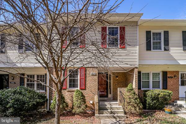 5864 LANGTON DR, Alexandria, VA 22310