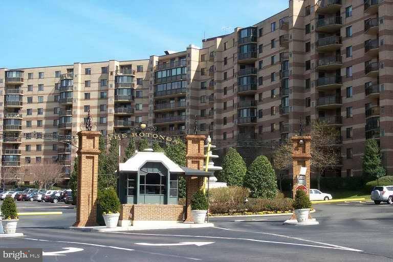 8360 GREENSBORO DRIVE #324, Mclean, VA 22102