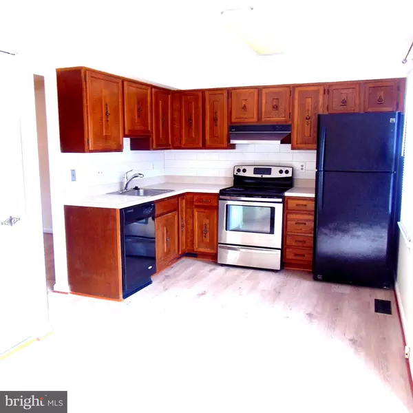 Fairfax, VA 22032,5005 HEAD CT