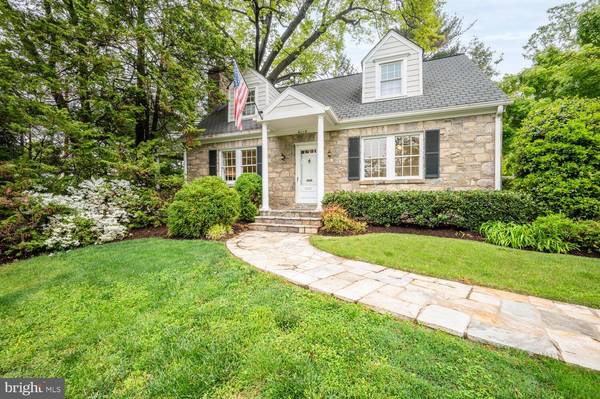 6116 WOOTEN DR, Falls Church, VA 22044