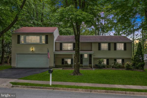 9903 OLEANDER AVE, Vienna, VA 22181