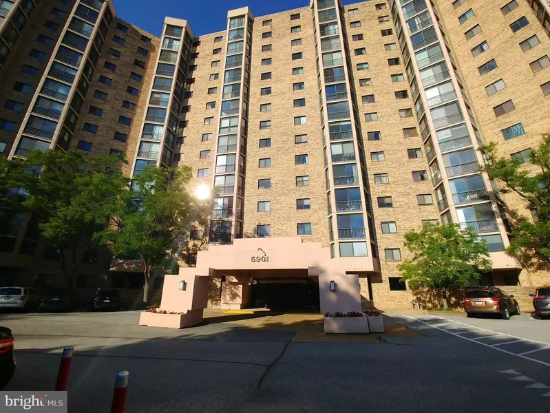 5901 MOUNT EAGLE DR #402, Alexandria, VA 22303