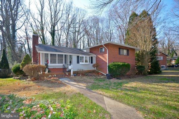 3469 MILDRED DR, Falls Church, VA 22042