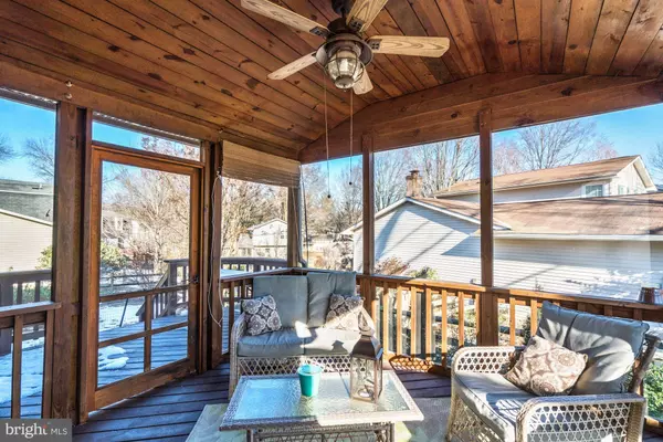 Burke, VA 22015,6209 WILMINGTON DR