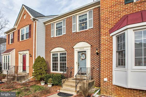 8049 SKY BLUE DR, Alexandria, VA 22315