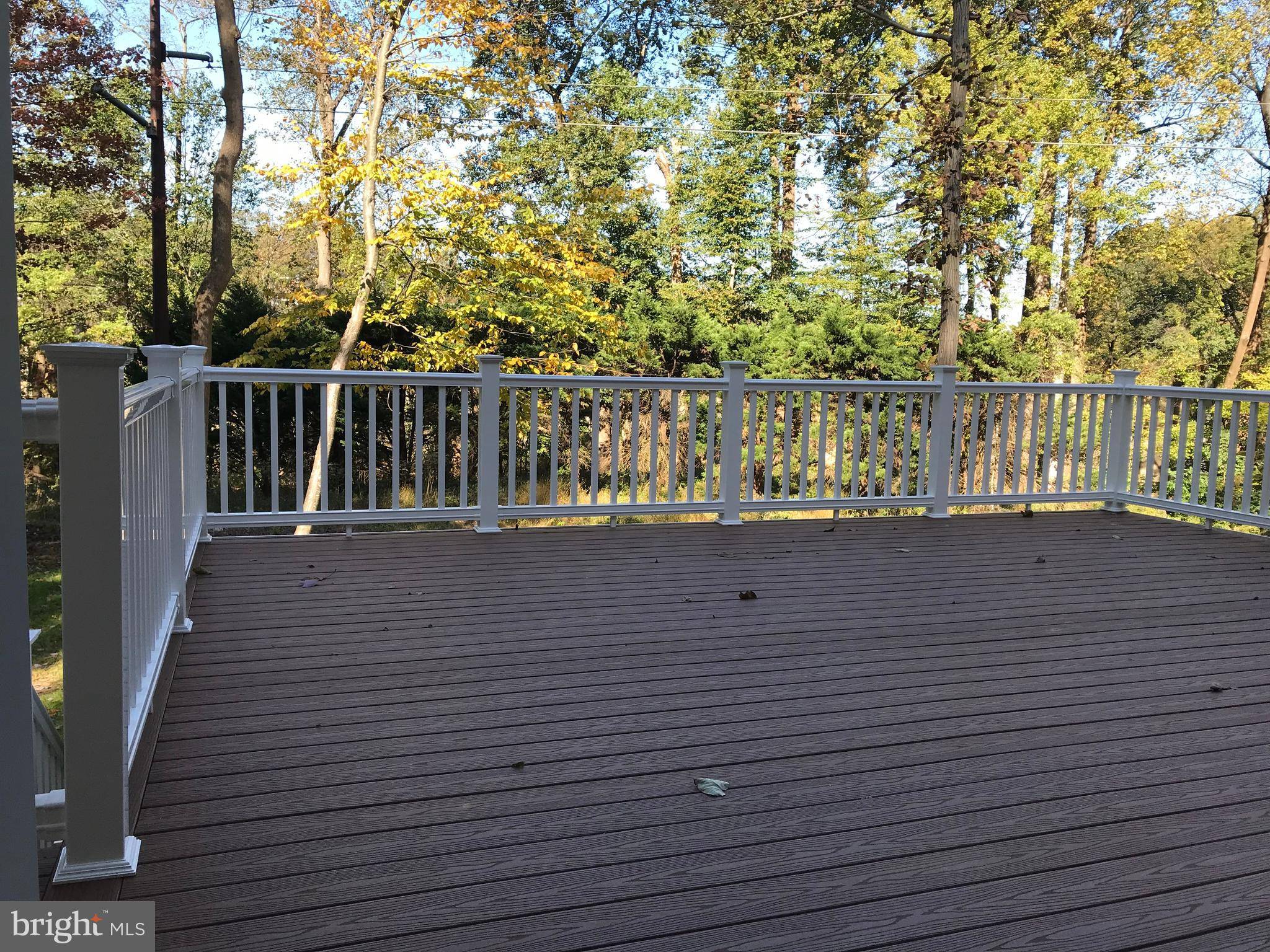 Mclean, VA 22101,6928 BUTTERNUT CT