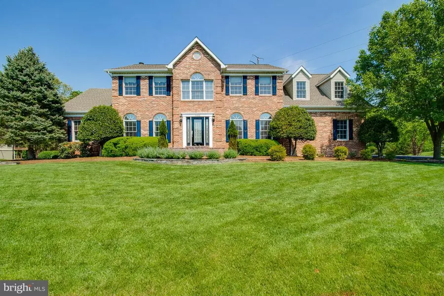 5432 CHANDLEY FARM CIR, Centreville, VA 20120