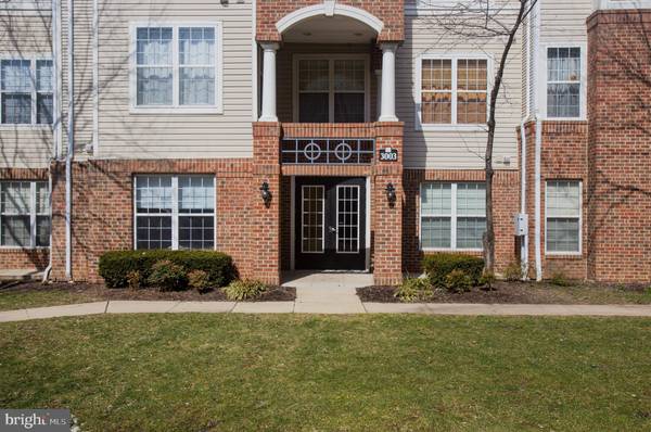 3003 NICOSH CIR #3103, Falls Church, VA 22042