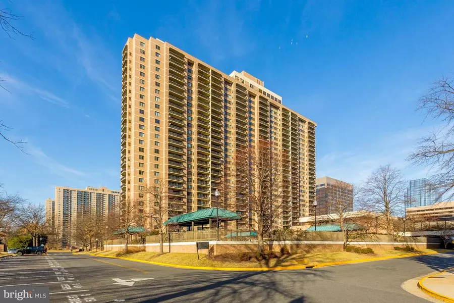 5505 SEMINARY RD #2505N, Falls Church, VA 22041