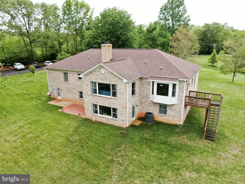 1026 TOMS RD, Barboursville, VA 22923