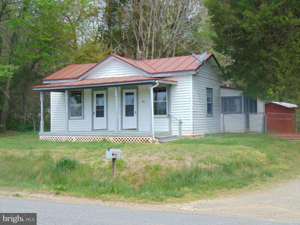 301 BANNISTER TOWN RD, Louisa, VA 23093