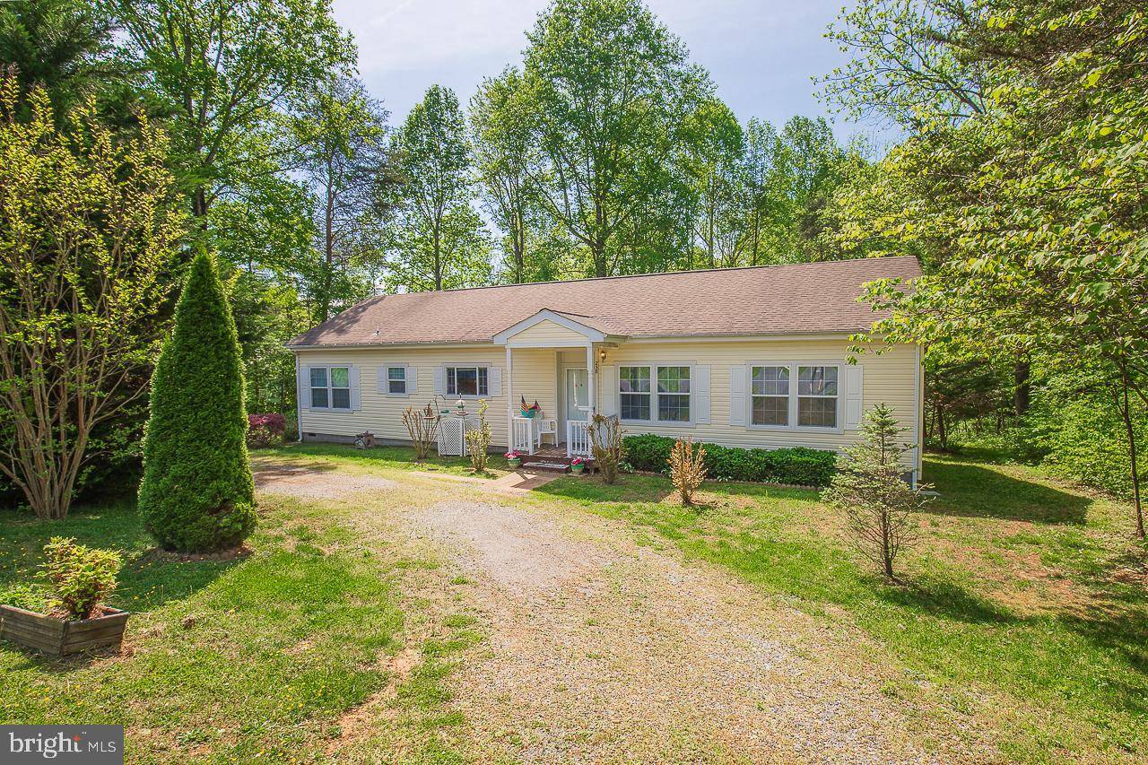 258 REDBUD DR, Louisa, VA 23093