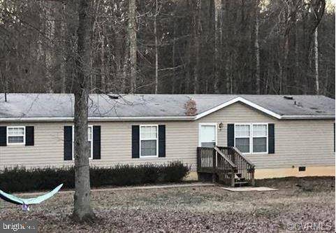 4035 BELLE MEADE RD, Bumpass, VA 23024