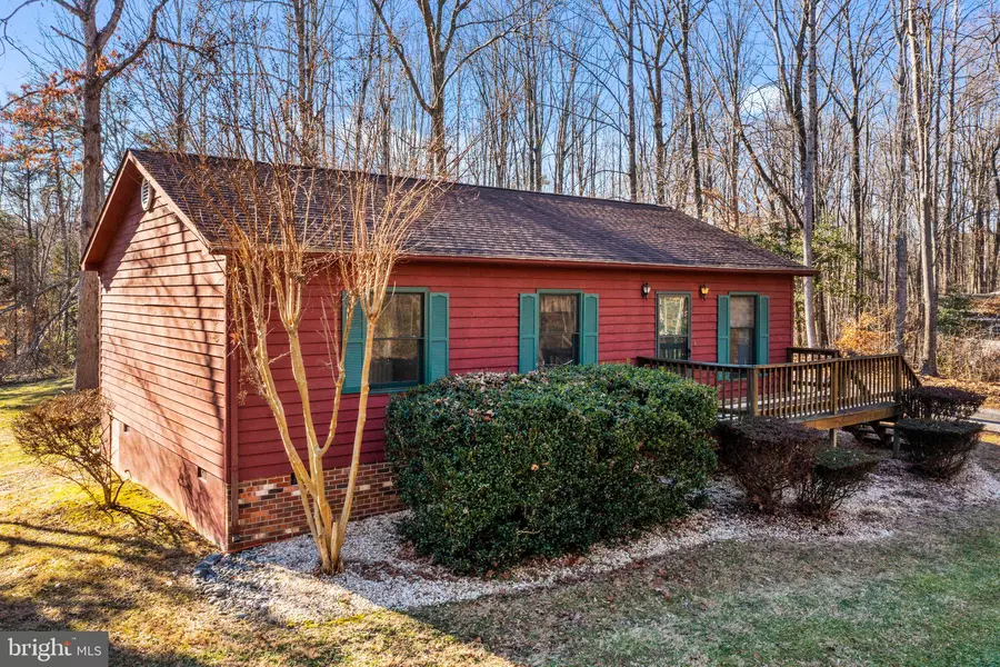 5377 ELLISVILLE DR, Louisa, VA 23093