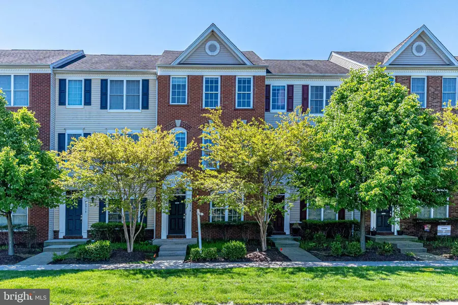 42914 CONRAD TER, Chantilly, VA 20152