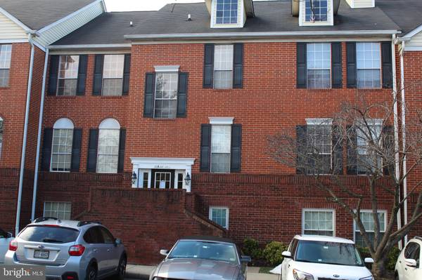 664 GATEWAY DR SE #310, Leesburg, VA 20175