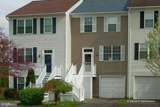 565 RADFORD TER NE, Leesburg, VA 20176