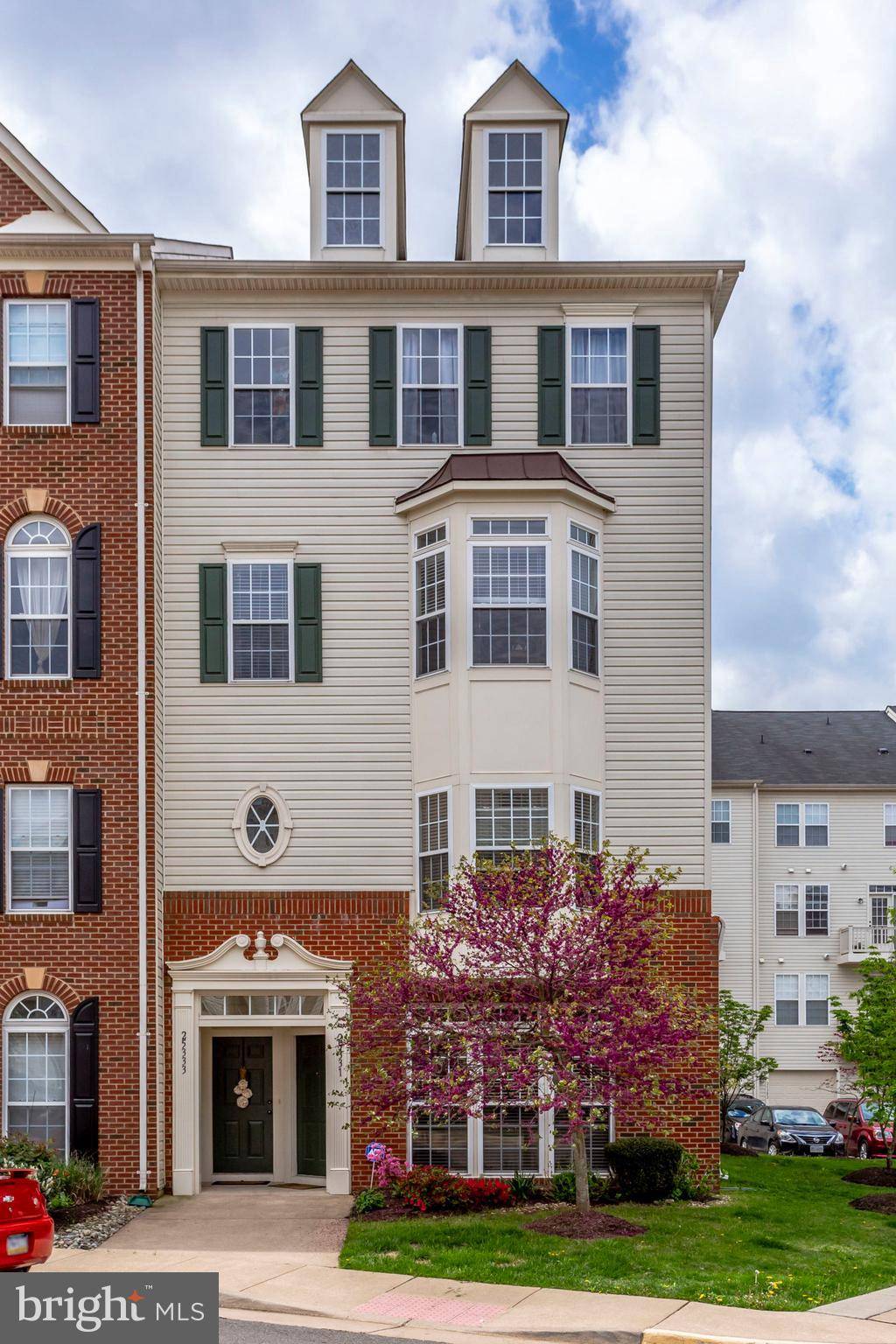 25331 CURIOSITY SQ, Aldie, VA 20105