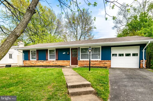 1010 S BUCKINGHAM RD, Sterling, VA 20164