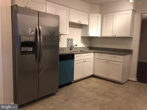 Sterling, VA 20164,226 N LINCOLN AVE